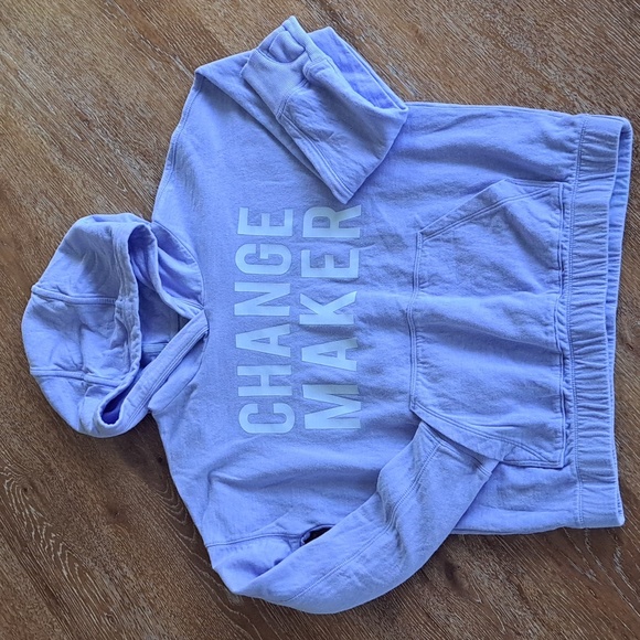 Athleta Other - Athleta Kangaroo pocket sweatshirt - 12
